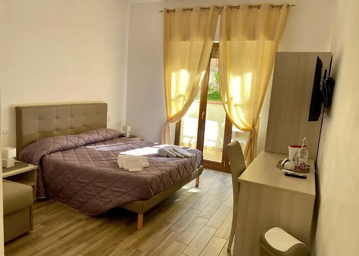 Caruso Rooms